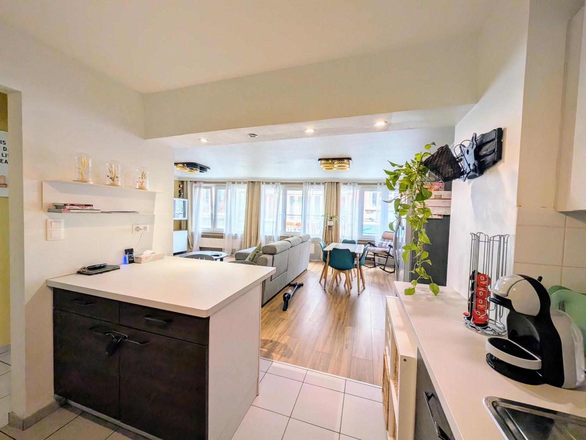Superbe Appartement Dans Le Centre De Mons - Arivee Autonome Exterior foto